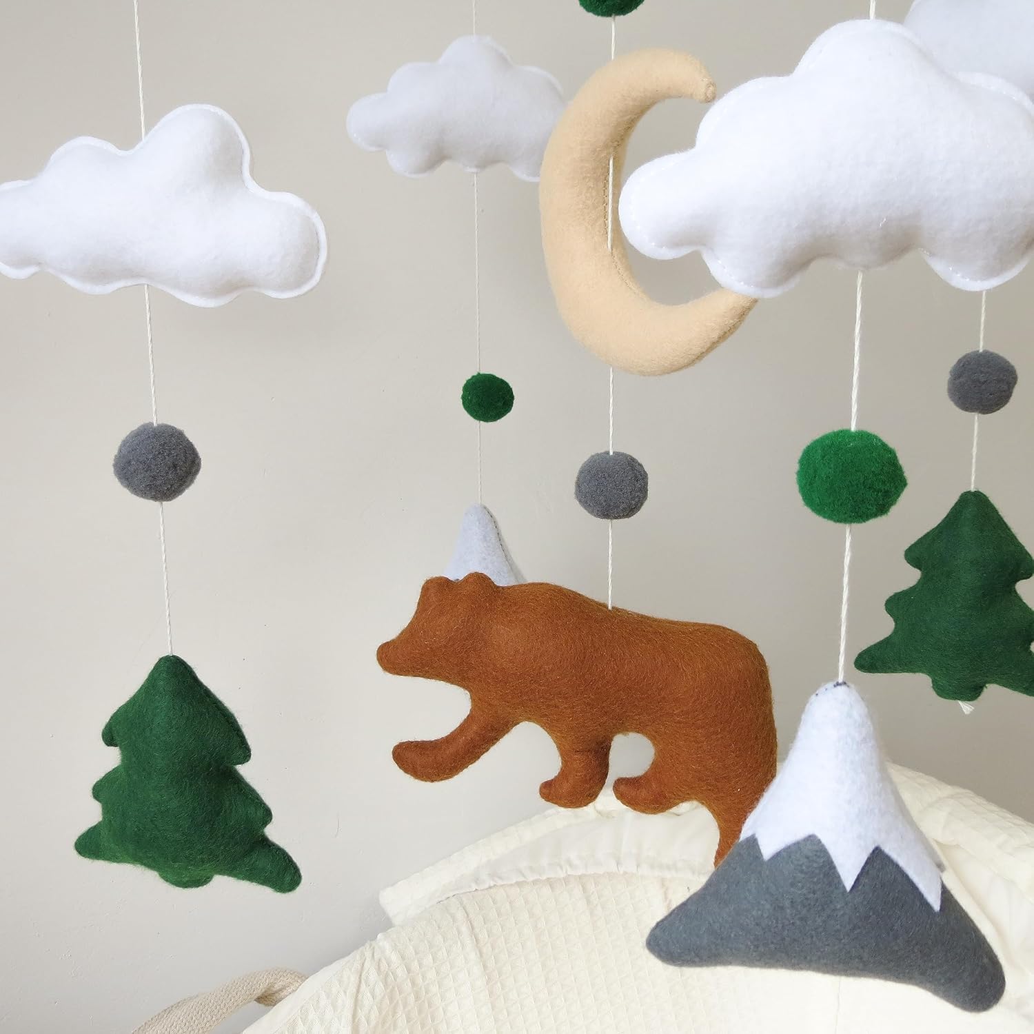 Woodland Mobile for Crib Bear Baby Mobile for Crib Woodland Crib Mobile for Boys Girls Forest Baby Nursery Mobile for Bassinet