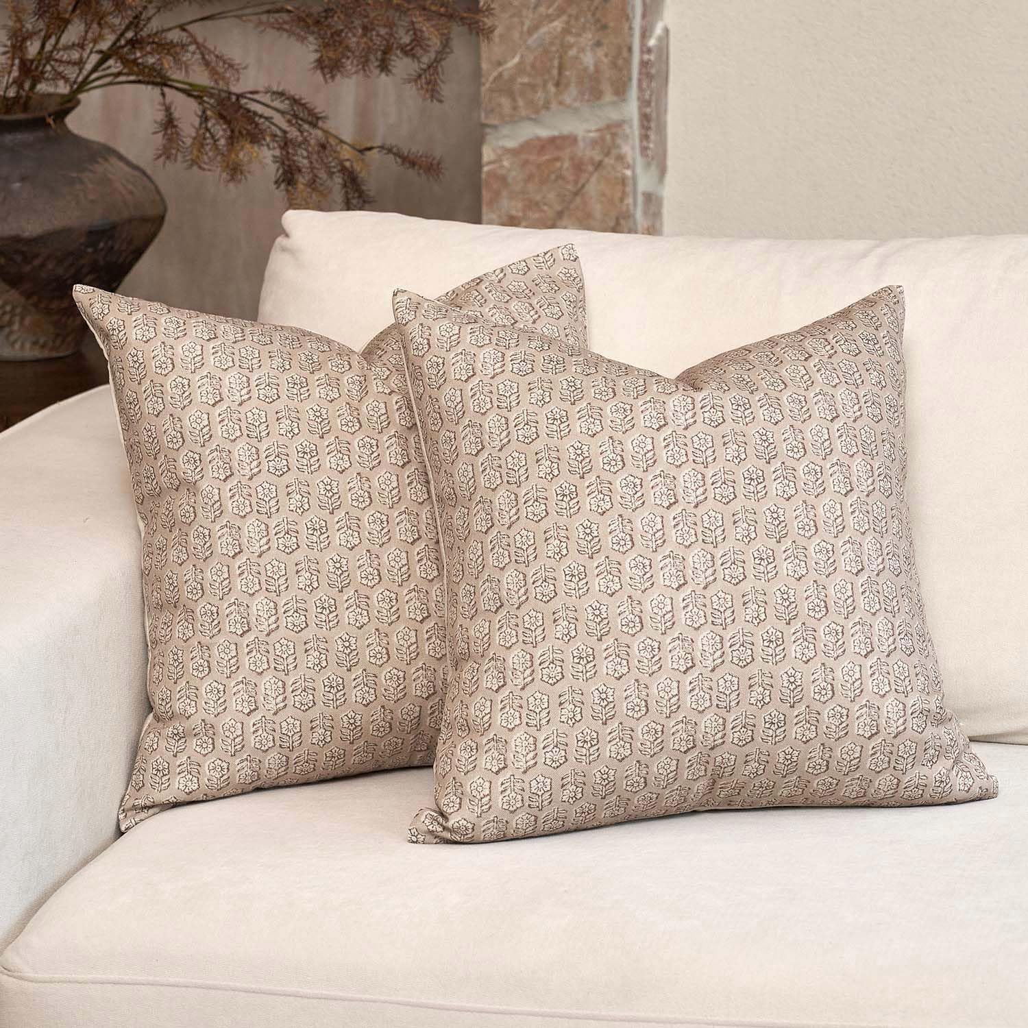 DOMVITUS Floral Pillow Covers Set of 2, Throw Pillow Covers 18x18, Floral Print Neutral Accent Decorative Pillow Covers for Living Room, Bed, Cloud Cream