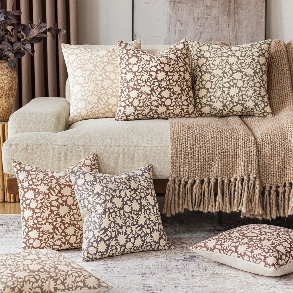 Foindtower Set of 2 Decorative Neutral Floral Throw Pillow Covers Accent Farmhouse Cushion Covers Boho Vintage Pillowcase for Couch Sofa Bedroom Living Room Home Decor Outdoor,22×22 Inch,Sage Green