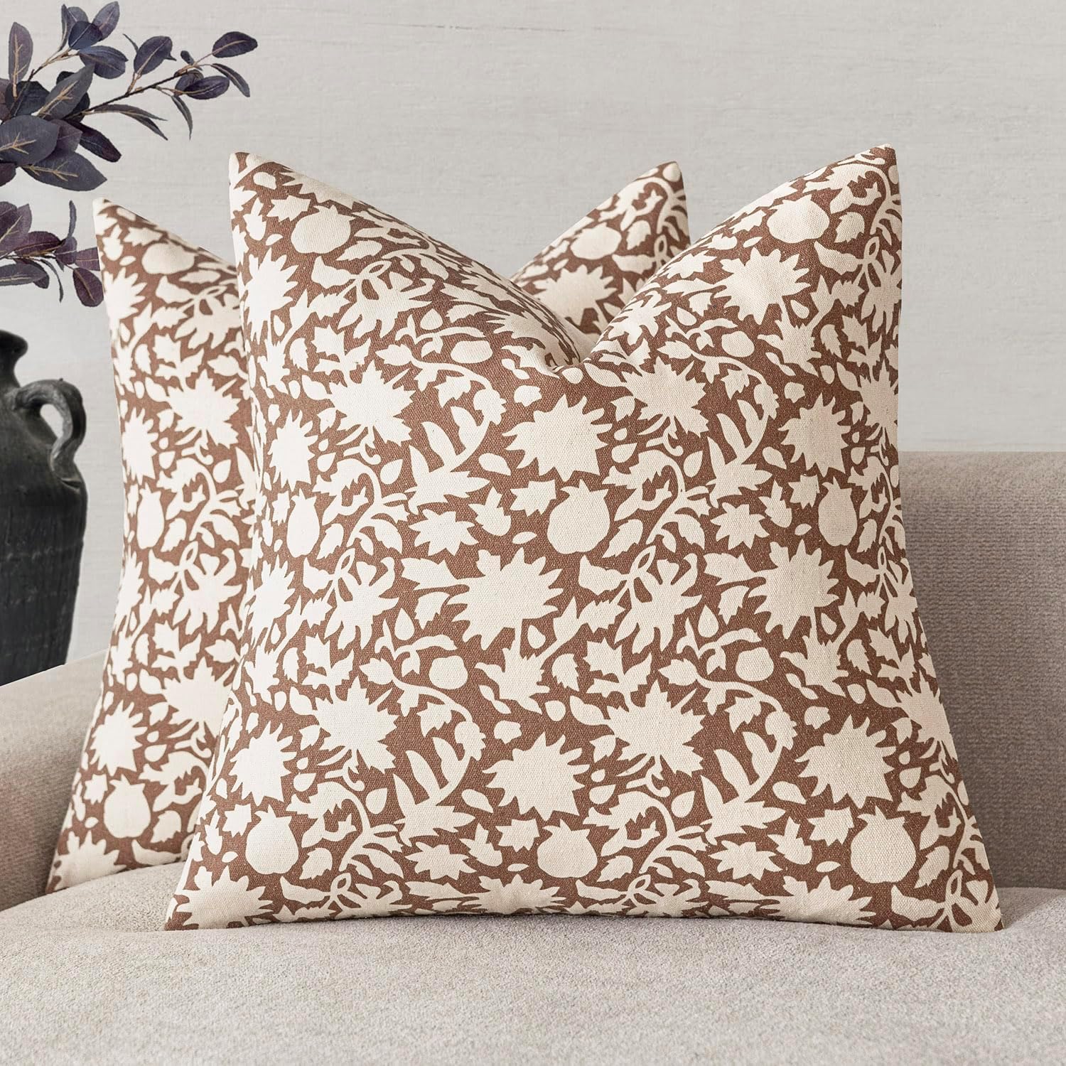 Foindtower Set of 2 Decorative Neutral Floral Throw Pillow Covers Accent Farmhouse Cushion Covers Boho Pillowcase for Couch Sofa Bedroom Living Room Home Decor Outdoor,18×18 Inch,Light Orange Brown