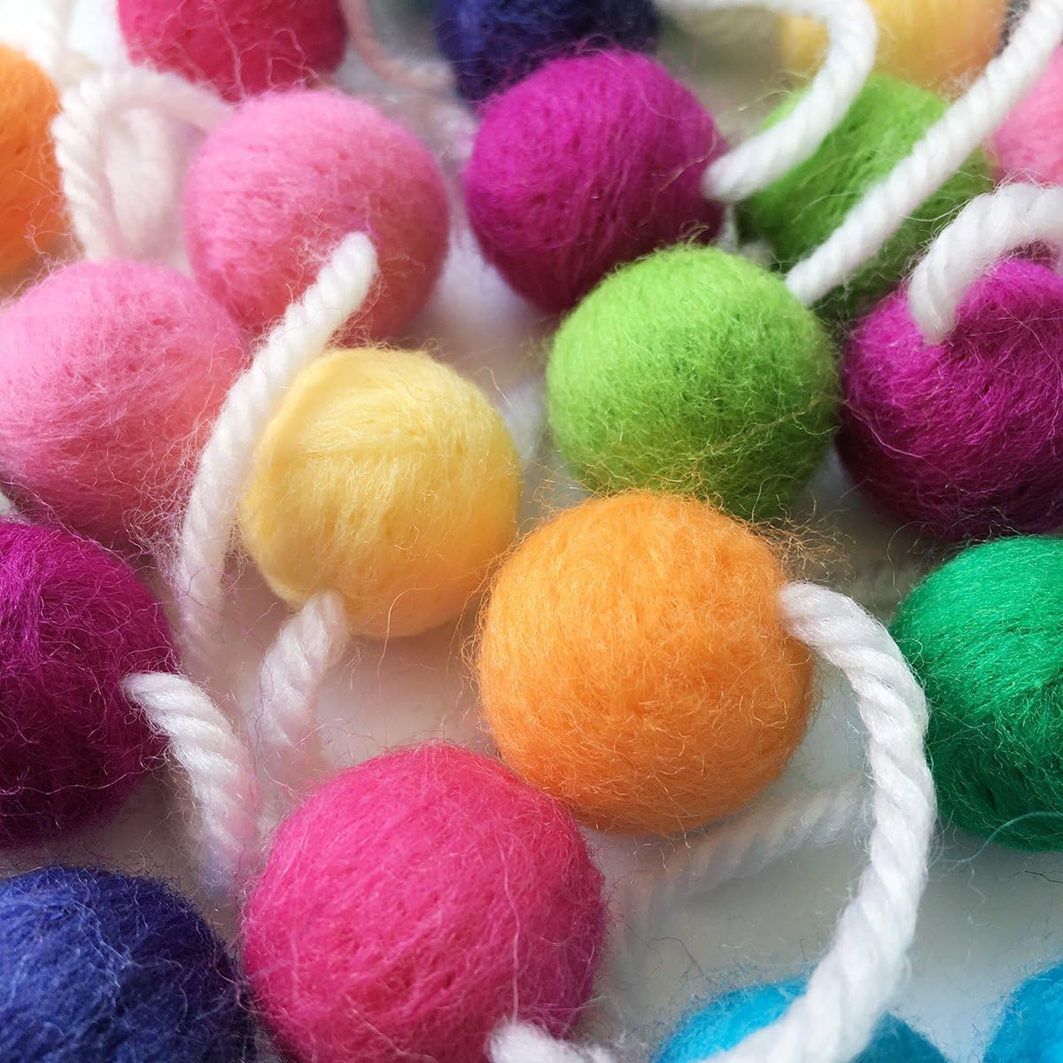 Felt Ball Garland Misscrafts 9.8 Feet 100% Wool Roving Pom Pom Garland 20mm Colorful for Baby Shower Grand Opening Party Festivals Room Decorations