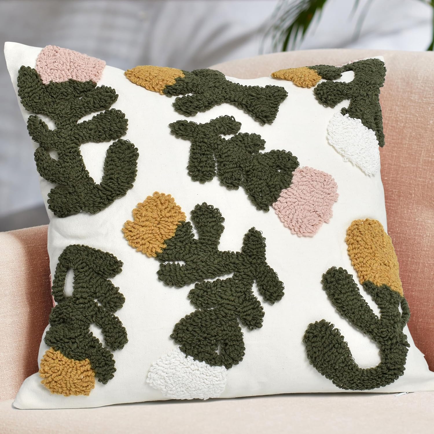 Boho Pillow Covers 18X18 Inch Boho Tufted Throw Pillow Covers Decorative Tassels Cushion Cover Farmhouse Pillow Case for Couch Sofa Bed Living Room Bedroom, Pink Floral